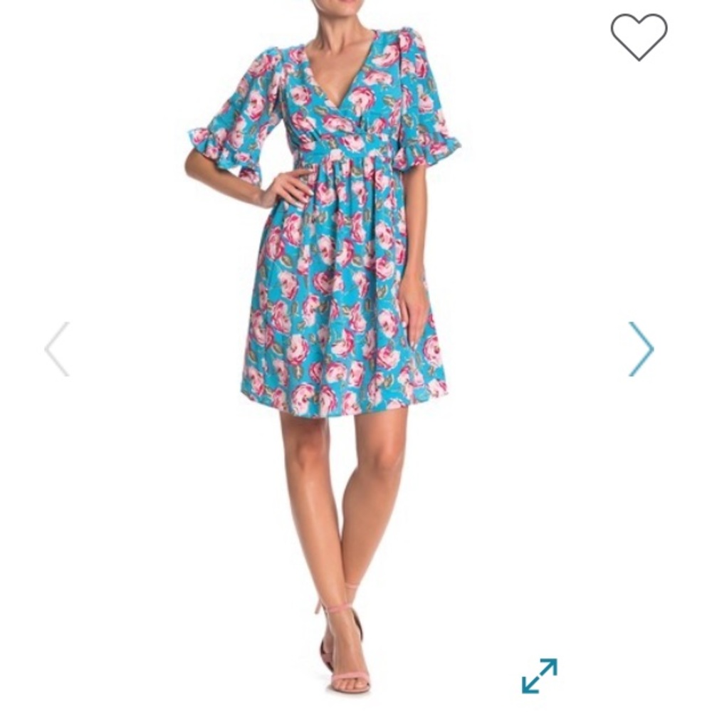 Betsey Johnson floral printed bell sleeve dress